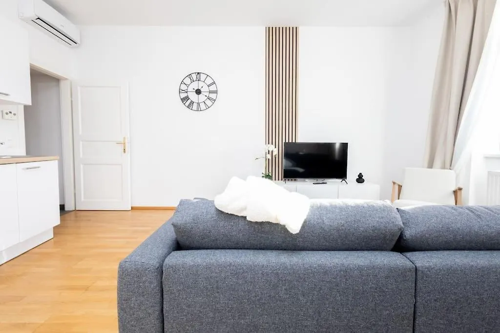 Orestaliving- 3Br On The Daube Canal/Friedensbruecke Vienna
